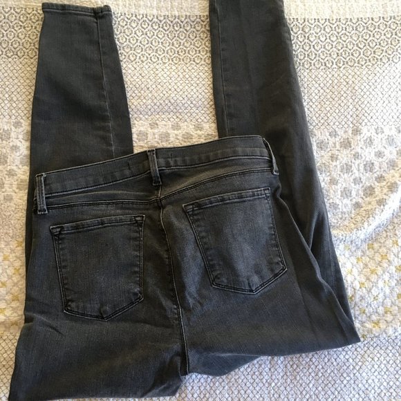 J Brand grey skinny jeans with zip at ankle and front pockets - Picture 5 of 6